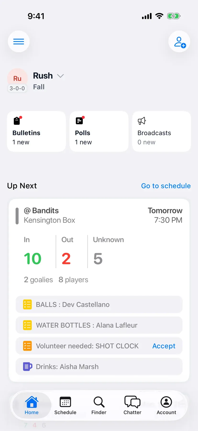 BenchApp team home screen with the next game and who's coming